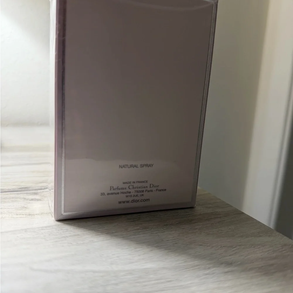 Dior Miss Dior Blooming Bouquet in Soft Pink - Picture 2 of 3